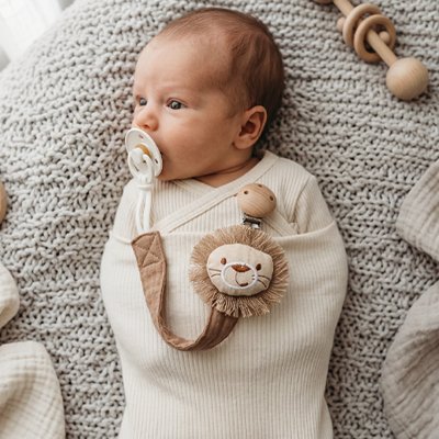 Attache tetine bébé
