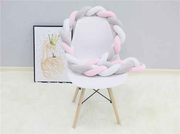tresse de lit rose gris blanc